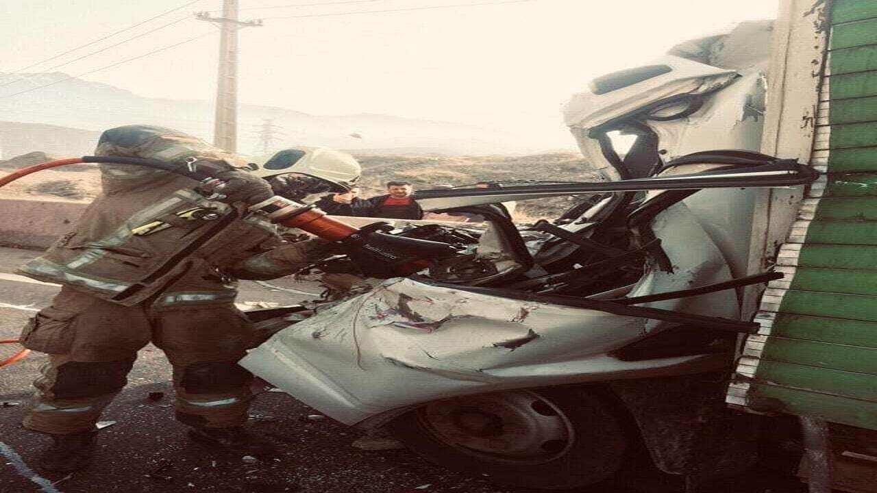 جان باختن دو نفر در حادثه تصادف در جاده دماوند