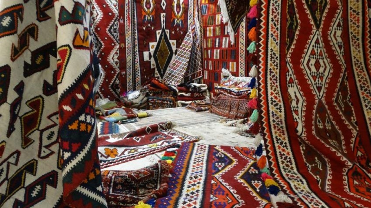 فرش آجين دو جين به ثبت ملى رسيد