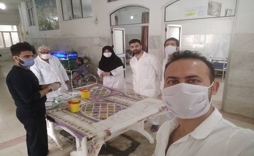 آغاز تزریق واکسن کرونا به سالمندان قم +تصاویر آغاز تزریق واکسن کرونا به سالمندان قم +تصاویر