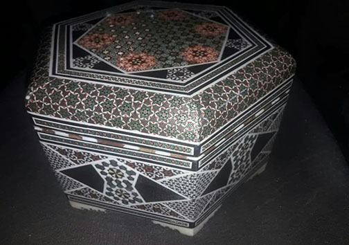 بهاری که  به یکی رونق داد و به دیگری نداد