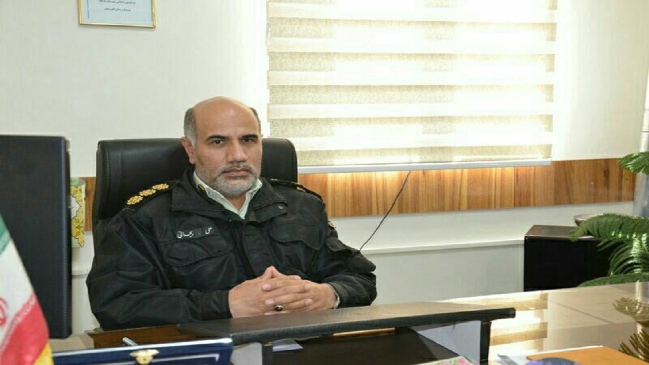 کشف هزار و ۴۰۰ عدد مواد محترقه در مراغه