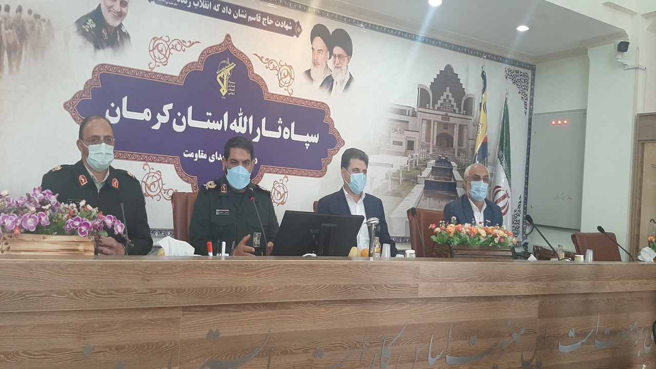 بزرگ سپاه پاسداران سردار سلیمانی است
