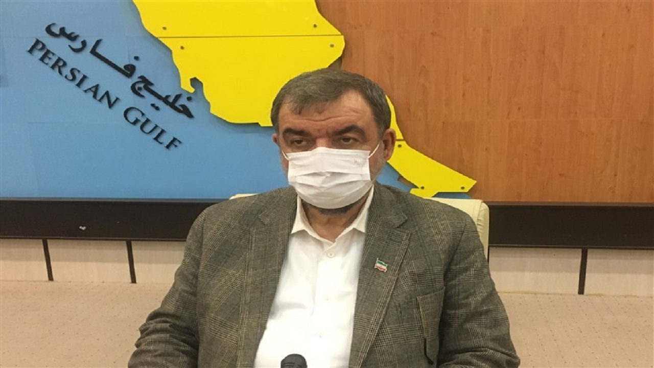 دولت آینده به فکر تحولات اقتصادی باشد/ نفت و گاز بوشهر را می‌برند و آلودگی به‌جا می‌ماند