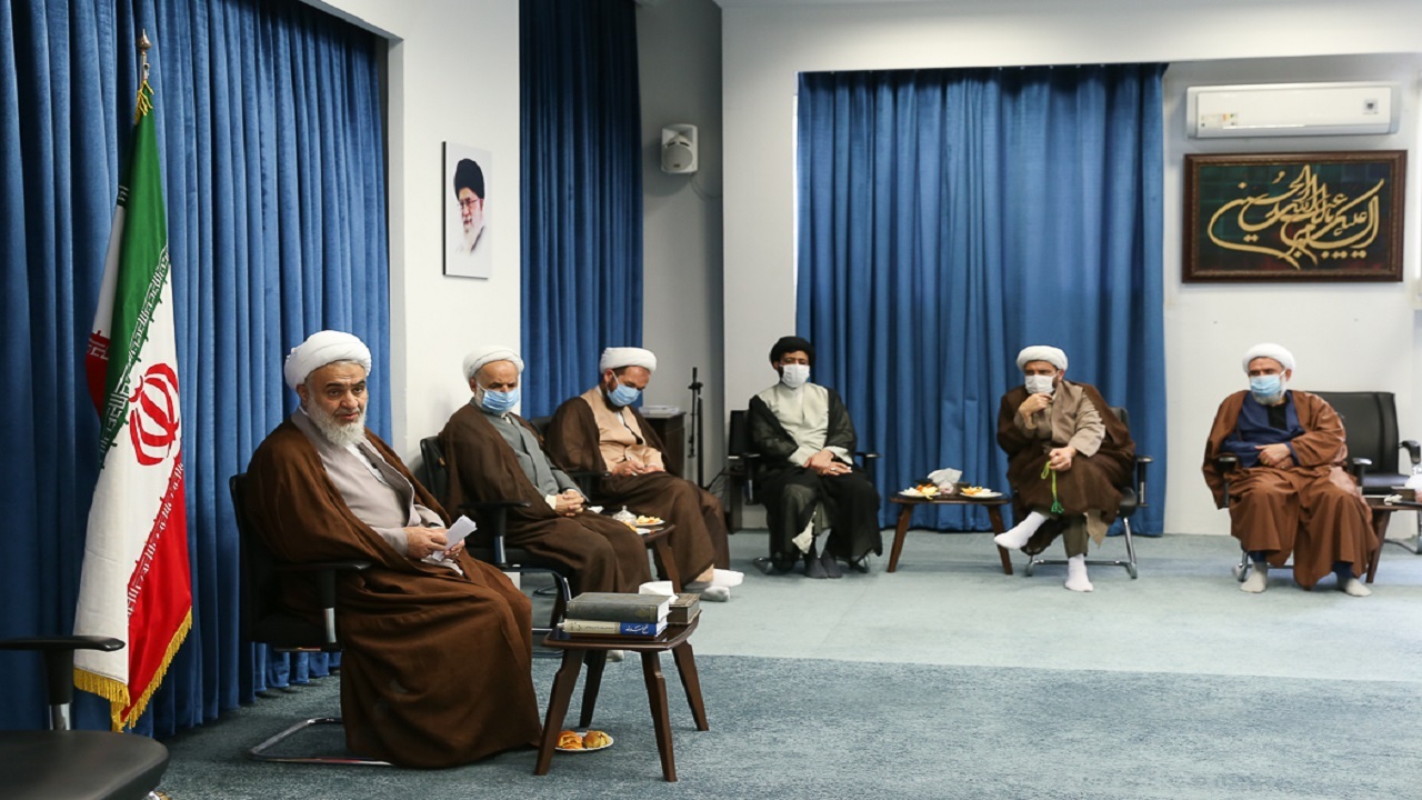 تاکید امام جمعه قزوین بر فراهم کردن زمینه حضور پرشور در انتخابات