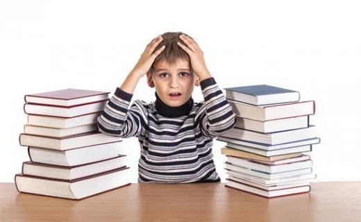 بلاتکلیفی بین مدارس عادی و استثنایی