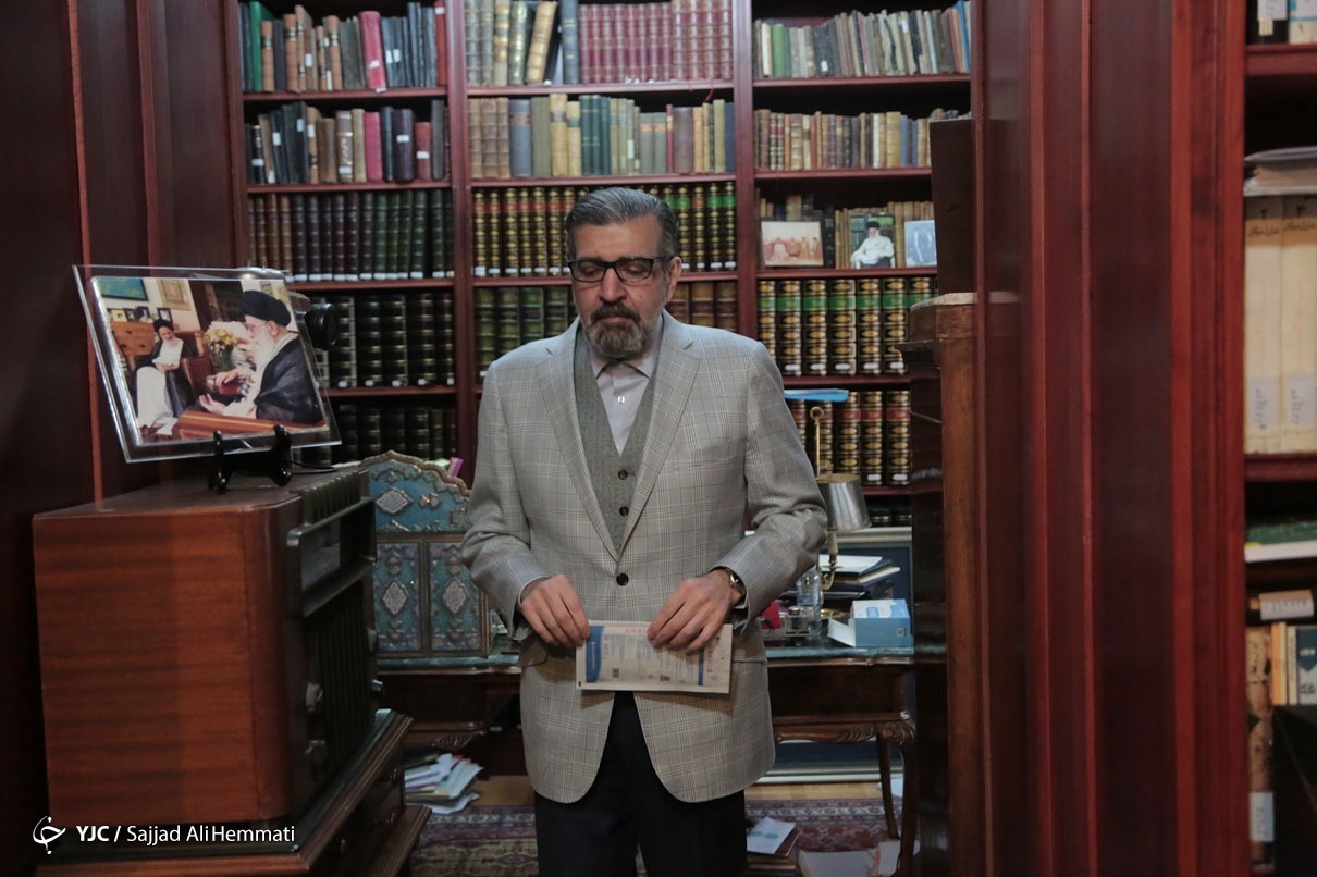 مردم ۸ سال زیر سایه فریب احمدینژاد بودند/ اگر به سال ۹۲ بازگردم به روحانی رای نمیدهم/ دو طرف برجام باز هم پای میز مذاکره خواهند نشست/ لاریجانی به درد ریاستجمهوری نمی خورد مردم ۸ سال زیر سایه فریب احمدینژاد بودند/ اگر به سال ۹۲ بازگردم به روحانی رای نمیدهم/ دو طرف برجام باز هم پای میز مذاکره خواهند نشست/ لاریجانی به درد ریاستجمهوری نمی خورد