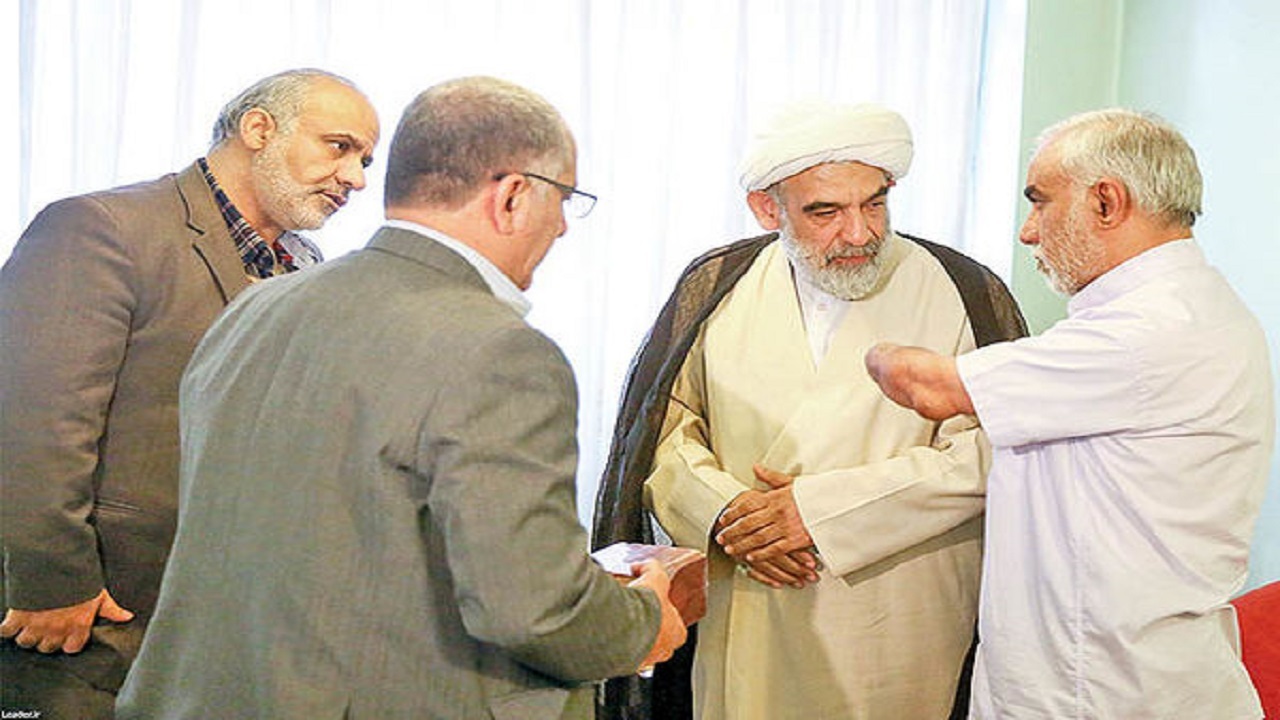 تجلیل و قدردانی از رشادت و فداکاری یادگاران دفاع مقدس