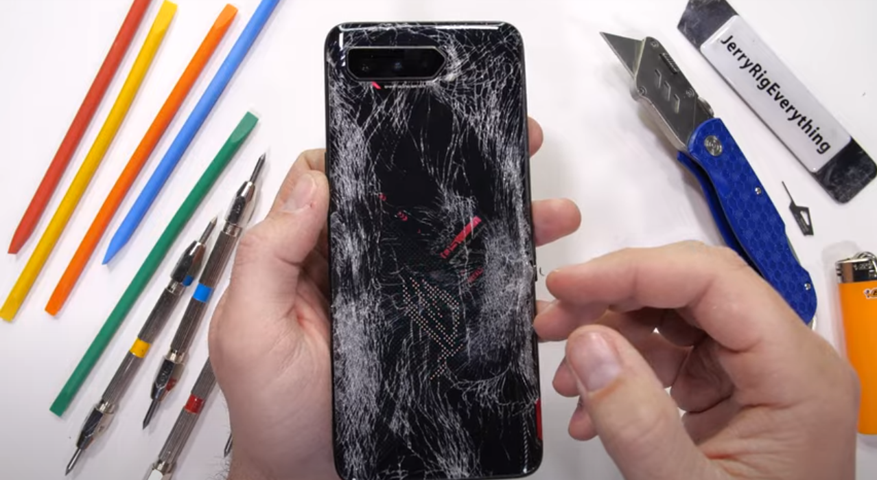 گوشی ROG Phone ۵ ایسوس در آزمایش دوام پودر و رد شد