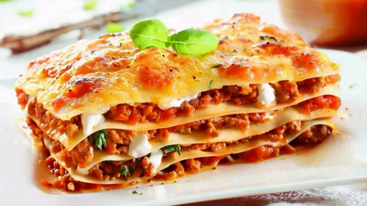 آموزش آشپزی؛ از بادمجان پلوی شیرازی و پسنده کباب خوشمزه تا دسر شیک فروماژ کیوی + تصاویر