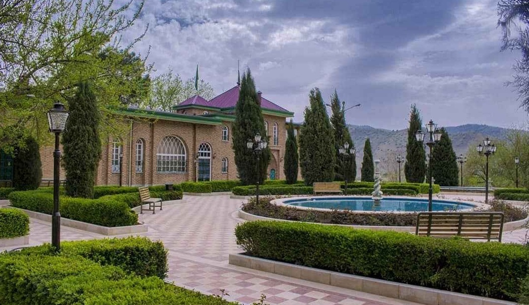 روستایی ایرانی با معماری روسی! / عطر دل&zwnj;انگیز گل و گلاب محمدی در &laquo;گره&zwnj;بان&raquo; + تصاویر