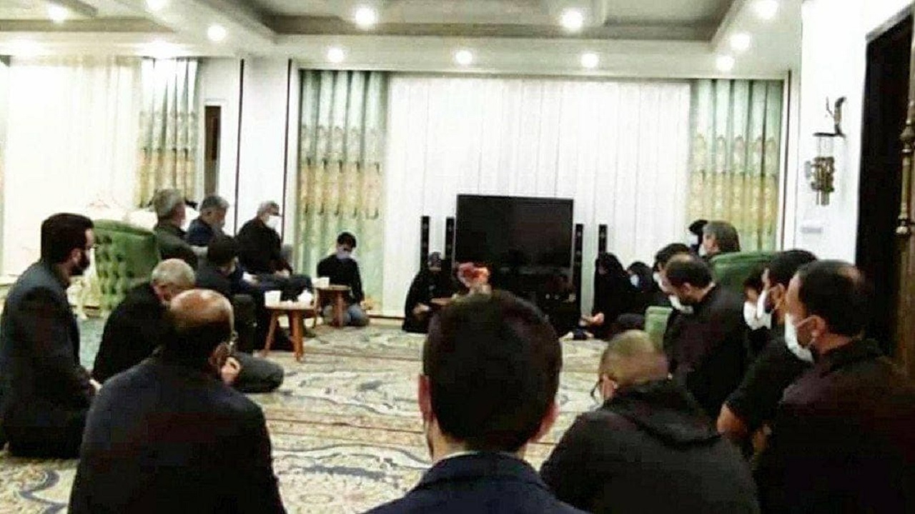 سردار قاآنی با خانواده شهید مهدی بختیاری دیدار کرد
