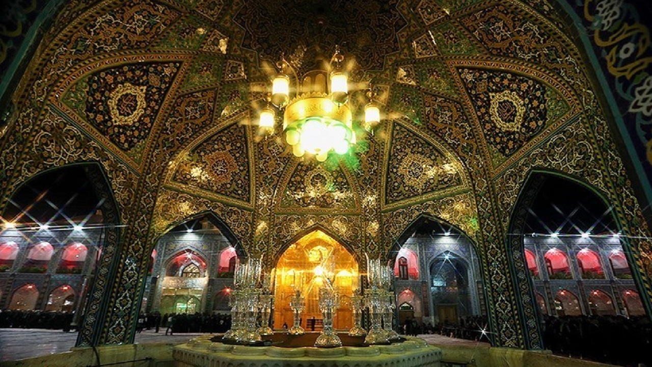 شمیم عطر بهار در بارگاه شمس‌الشموس/ آذین‌بندی‌هایی که چشم را می‌نوازد