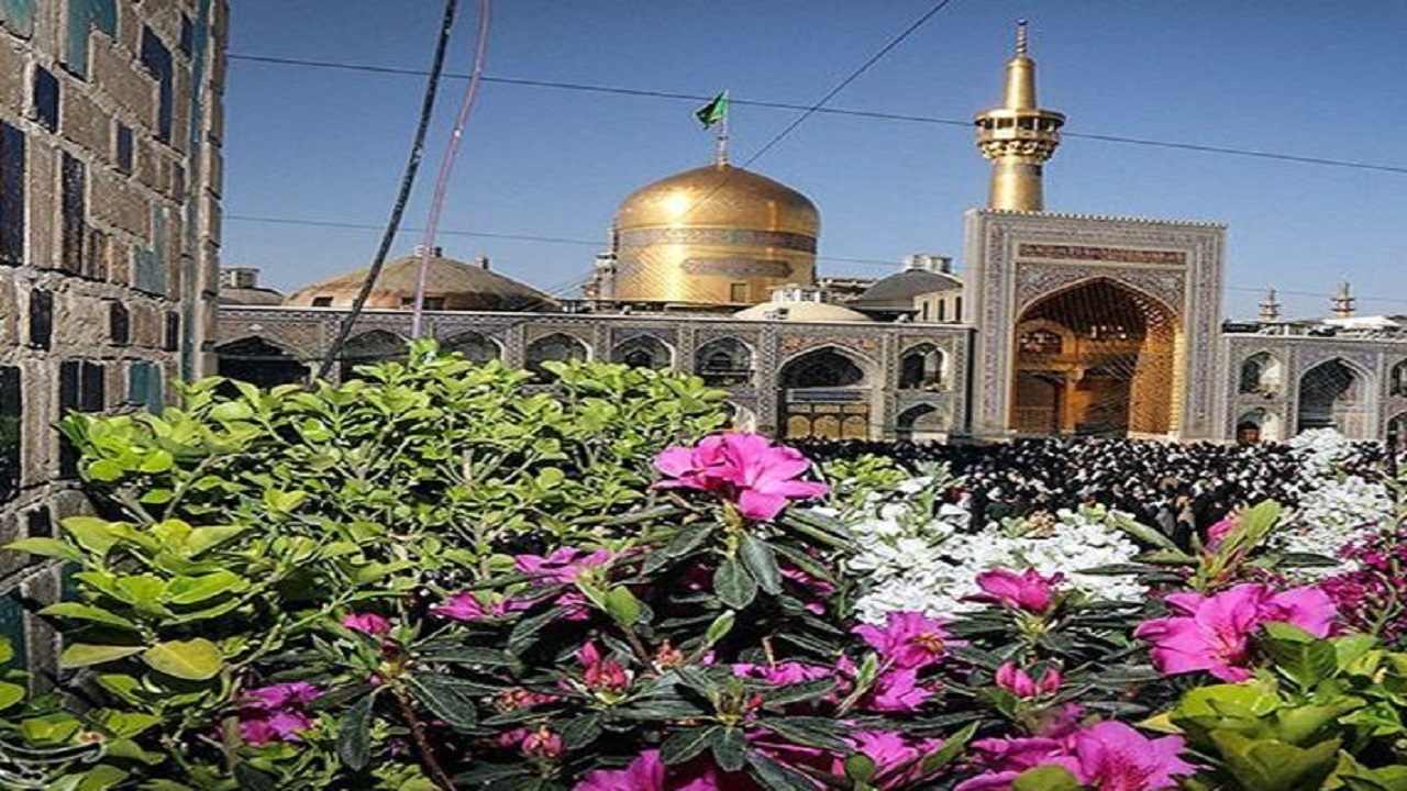 آوای خاطره انگیز نقاره در حرم مطهر رضوی + فیلم