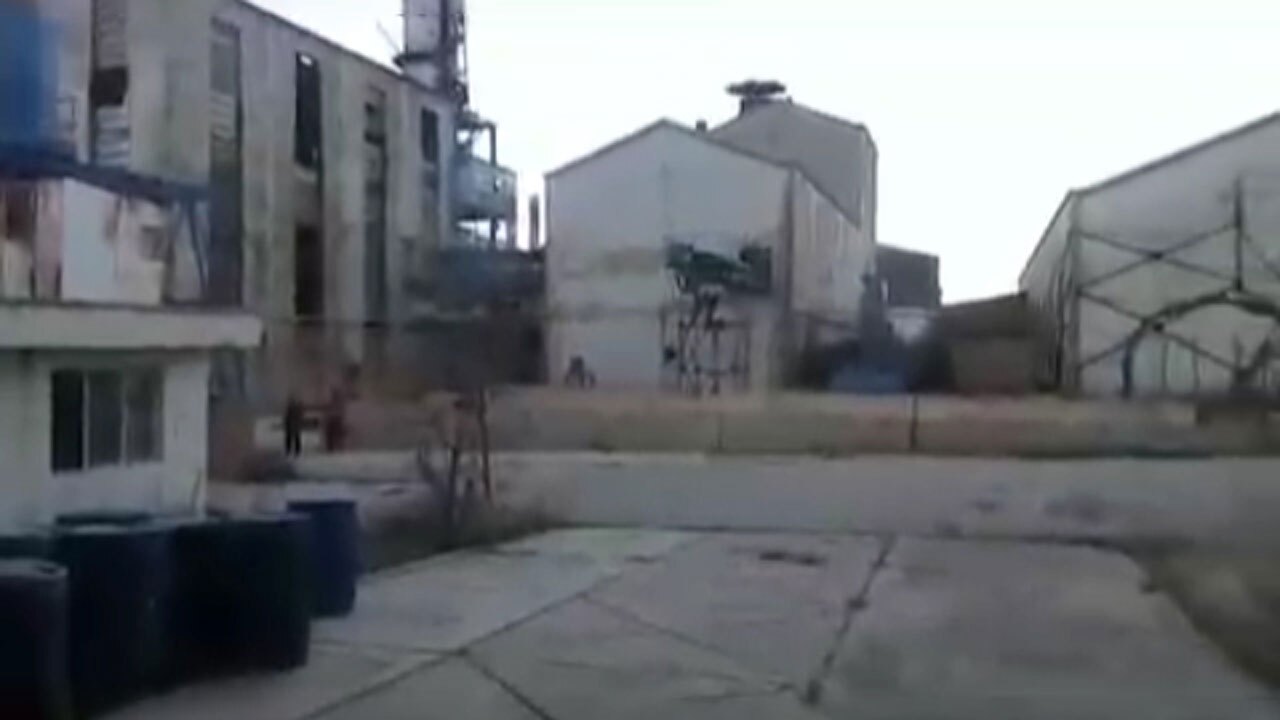 بازگشت کارگران کارخانه قند یاسوج به محل کار + فیلم