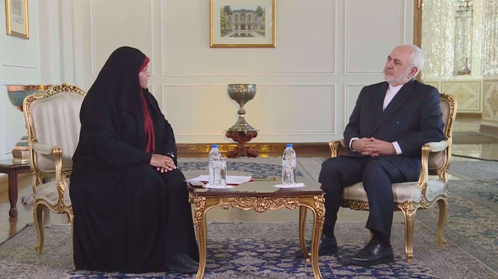 ظریف: مذاکرات برجامی زمانی آغاز می‌شود که همه طرف‌ها به تعهداتشان عمل کنند/ تهران تسلیم فشار نخواهد شد