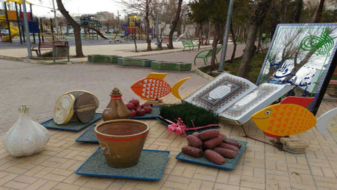 اجرای ۱۰ سفره هفت‌سین در منطقه ۳ کرمان