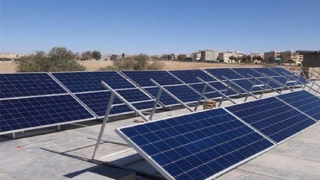انعقاد تفاهم نامه احداث بیش از ۷۰۰۰ نیروگاه خورشیدی