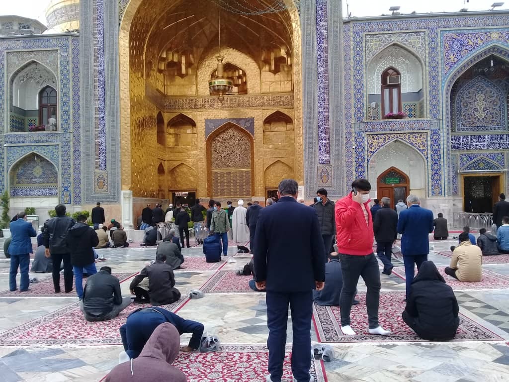 حرم امام رضا در آخرین روز قرن