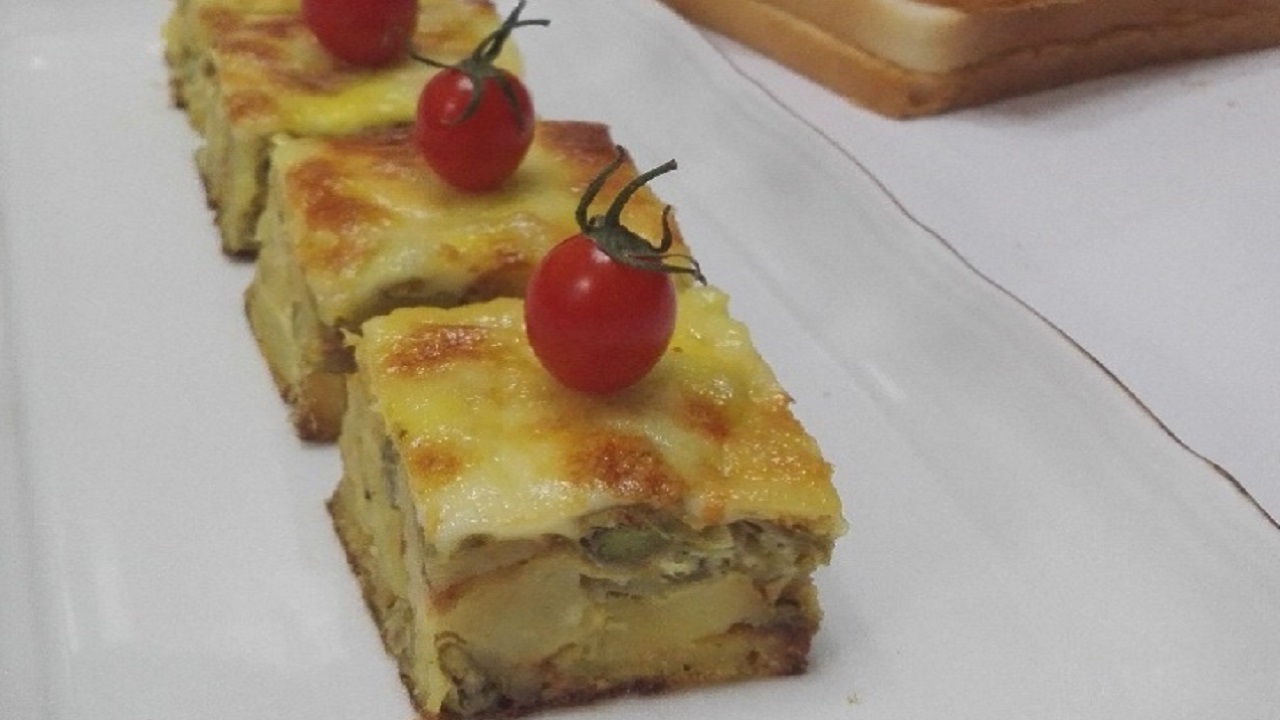 طرز تهیه کوکو استامبولی خوشمزه با پنیر پیتزا