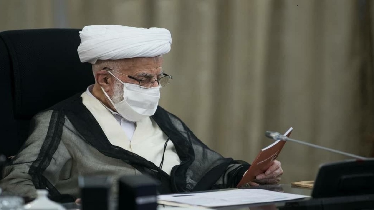 عملیات انتقام سخت سپاه قدرت ما را نشان داد/ در انتخابات ریاست جمهوری مردم فرد اصلح را انتخاب کنند