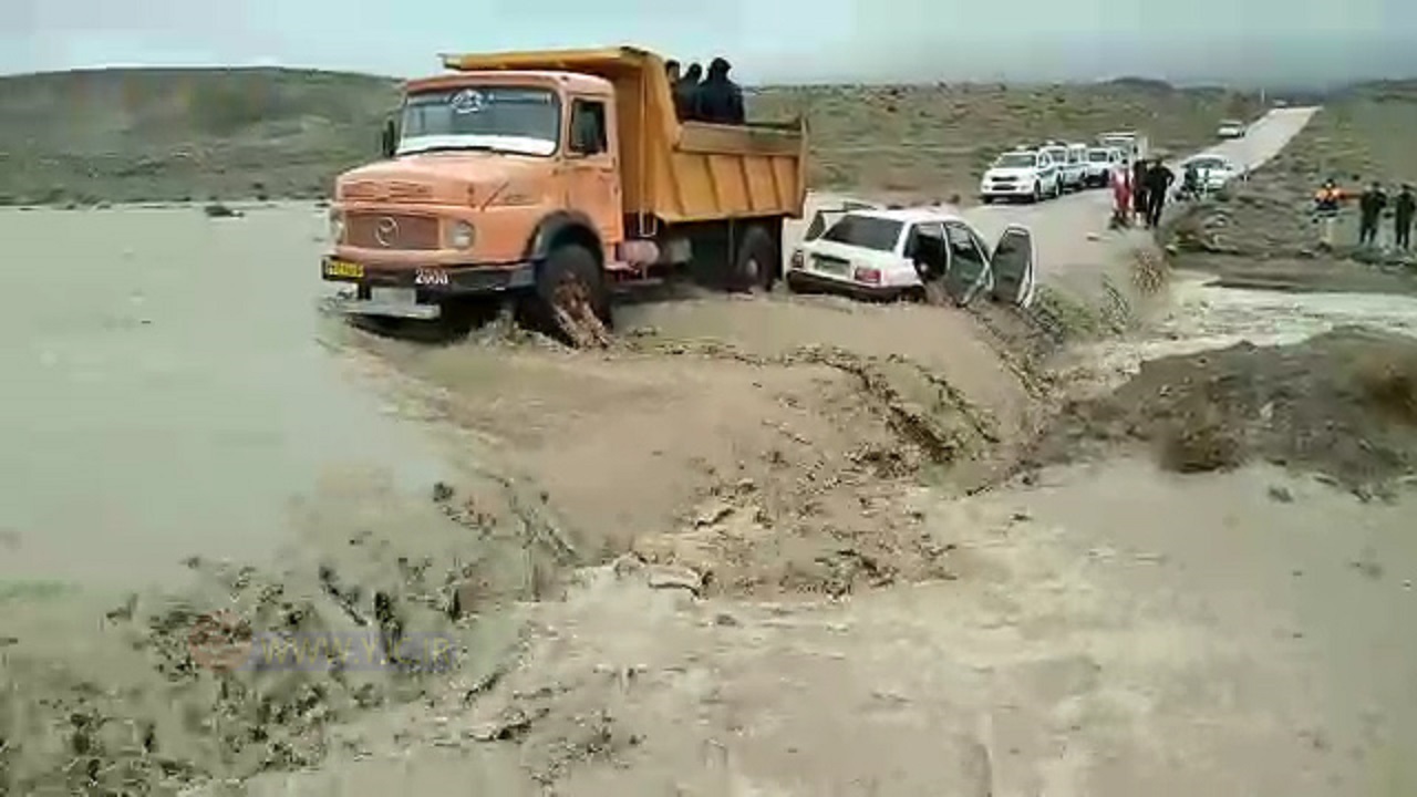 از نجات به موقع یک کودک از حادثه دردناک تا درد و دل پرستار بیمارستان طالقانی با مردم + فیلم و تصاویر