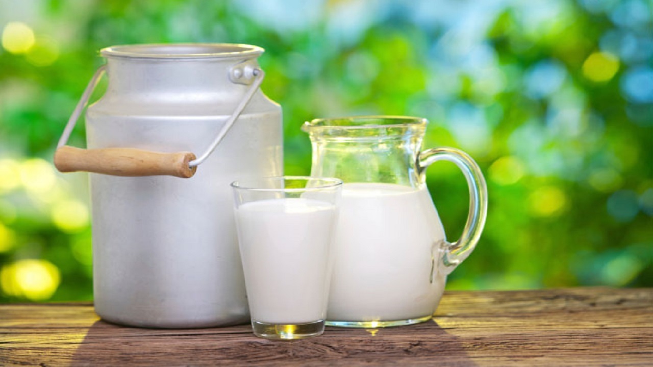 برای خرید شیر خوراکی چقدر هزینه کنیم؟