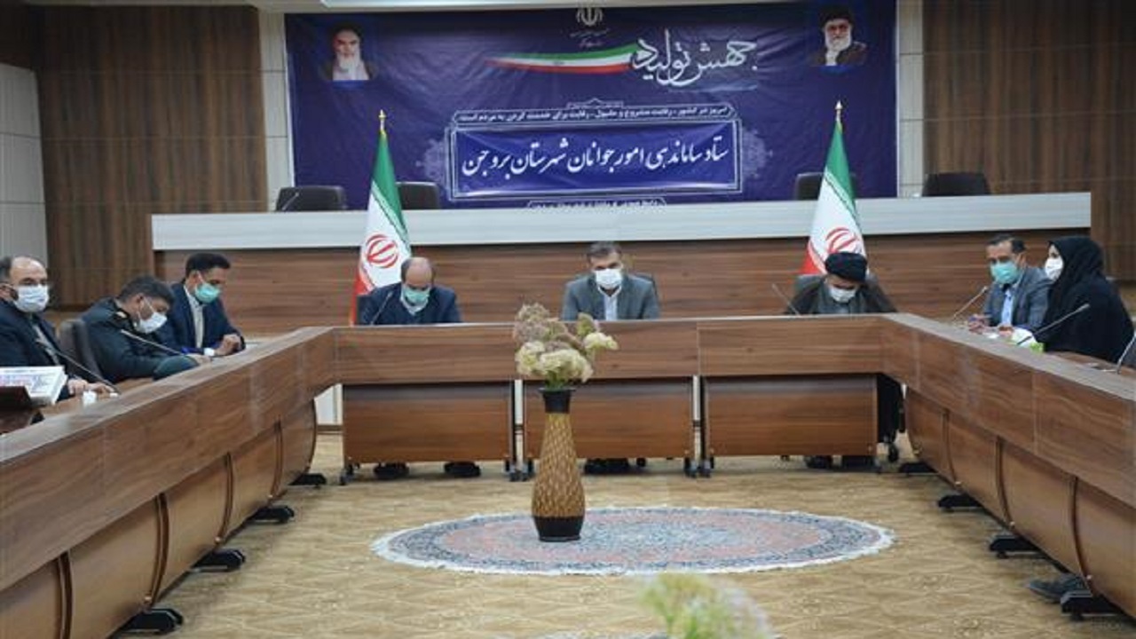 استفاده از ظرفیت جوانان باعث توسعه همه جانبه کشور می‌شود