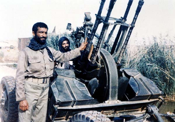 قول شهید همت به مادر یک شهید/ کمرم را شکستی محمدرضا!