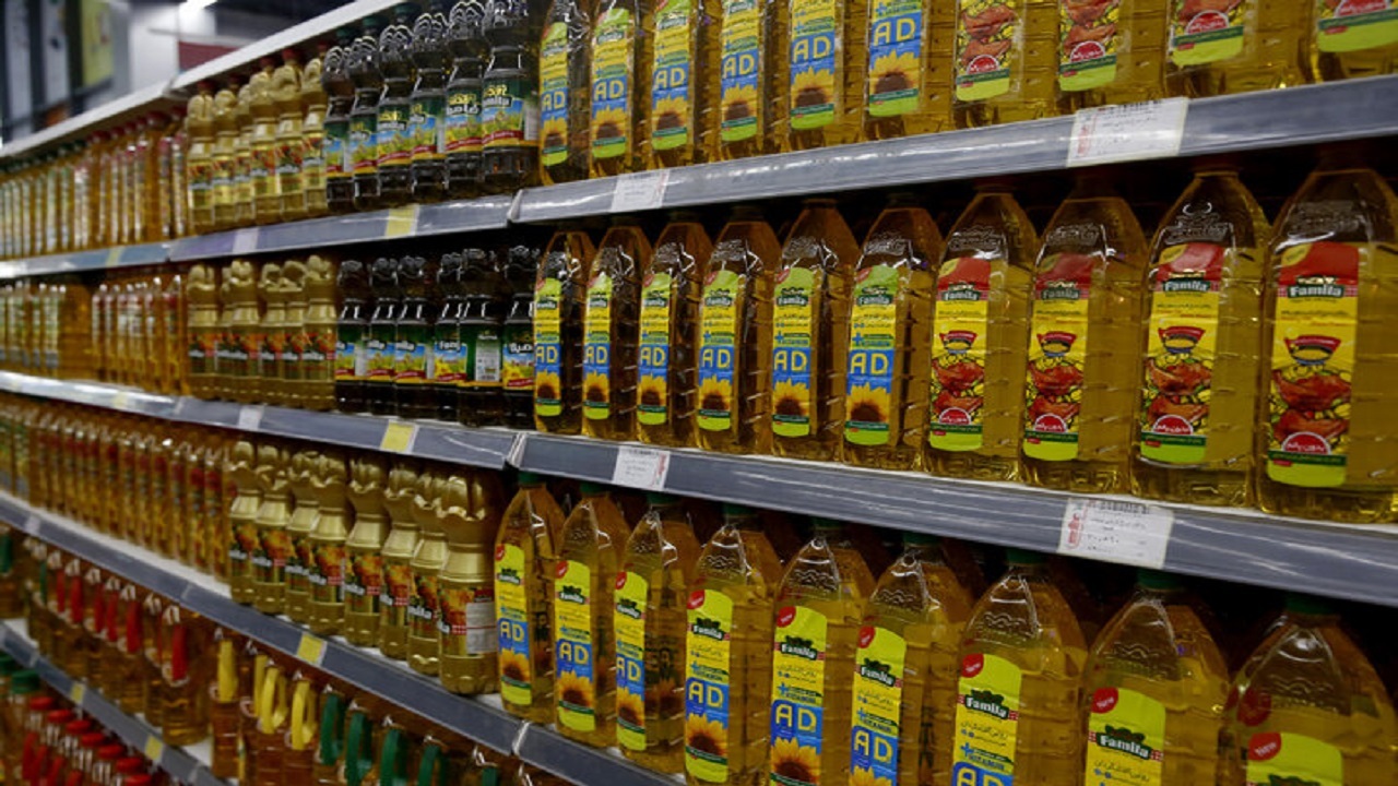 روغن مورد نیاز مصرف خانوار در فروشگاه های قم در دسترس است