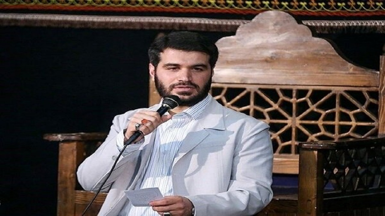 میثم مطیعی شب ولادت امام علی (ع) مدیحه سرایی می‌کند