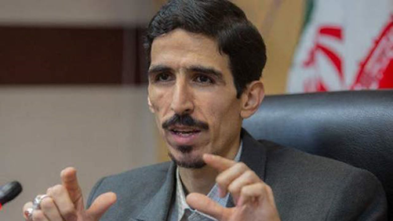 انتقاد از ارائه گزارش جلسه غیر علنی از مجلس