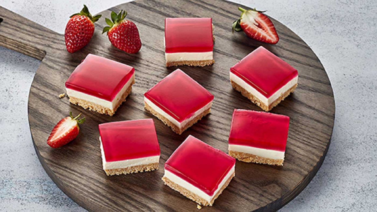 طرز تهیه ژله لقمه‌ای؛ متفاوت و خوشمزه