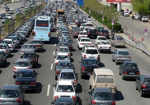 دست های ترافیکی گریبان البرز را رها می&zwnj;کند