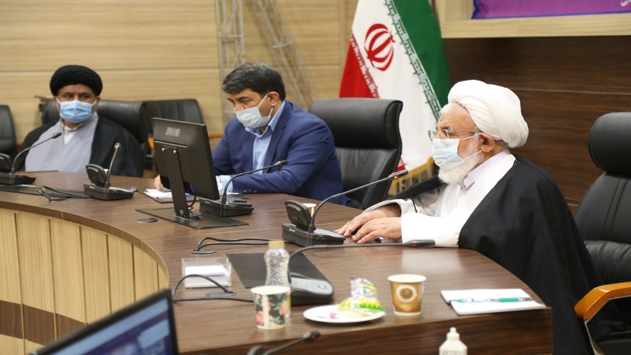 مسئولان برای حل مشکلات طرح امین در مدارس اقدام کنند