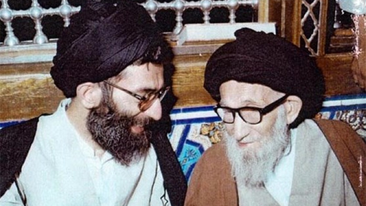 خاطره رهبر انقلاب از محبت های پدر بزرگوارشان