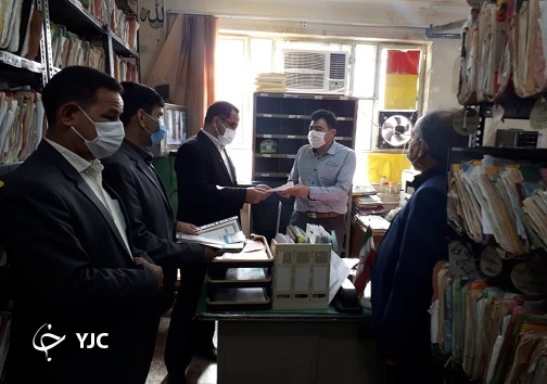 فرهنگیان اهواز تبریک روز پدر را از مدیر آموزش و پرورش ناحیه یک شنیدند