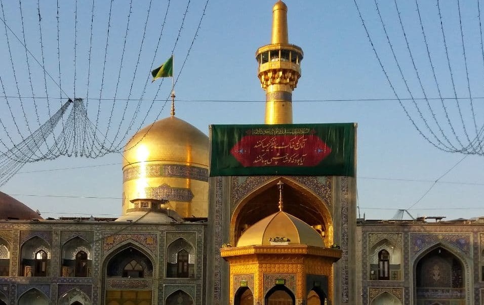 سایه همای رحمت بر سر زائران امام رضا (ع)