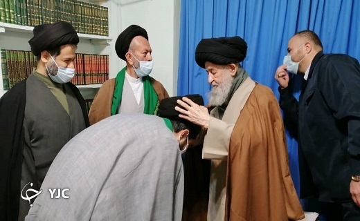 جمعی از طلاب جوان قم معمم شدند جمعی از طلاب جوان قم معمم شدند
