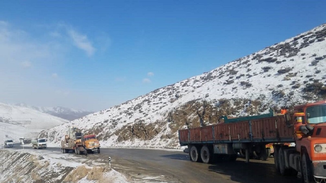 تمامی راه‌های استان قم باز است