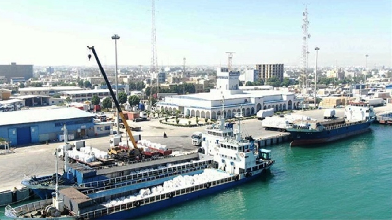 افزایش تخلیه و بارگیری کالا از بنادر غرب هرمزگان