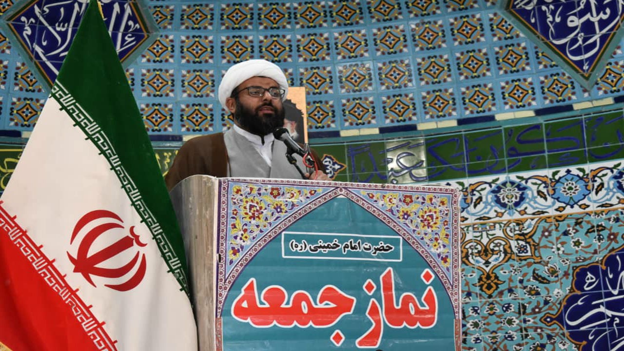 ادبیات کشور‌های غربی، مستکبرانه و طلبکارانه است