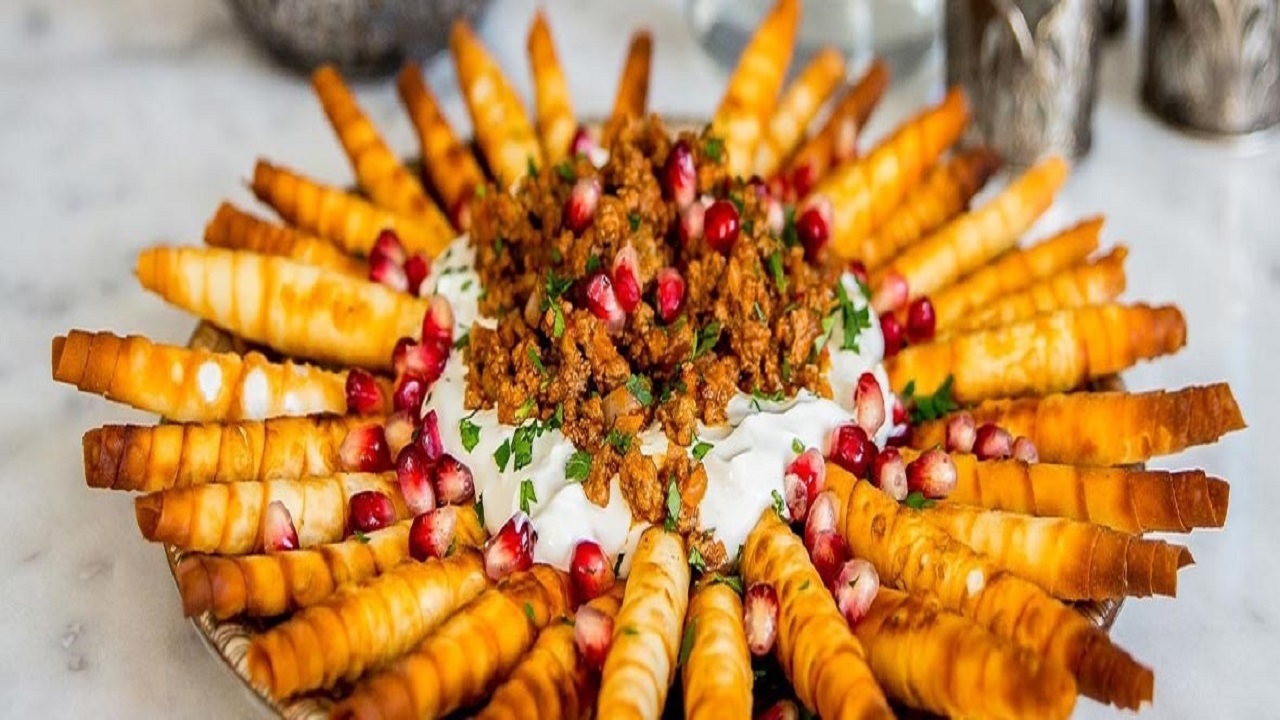 طرز تهیه کوزالاک مانتی؛ یک غذای بسیار خوشمزه و پرطرفدار ترکیه‌ای