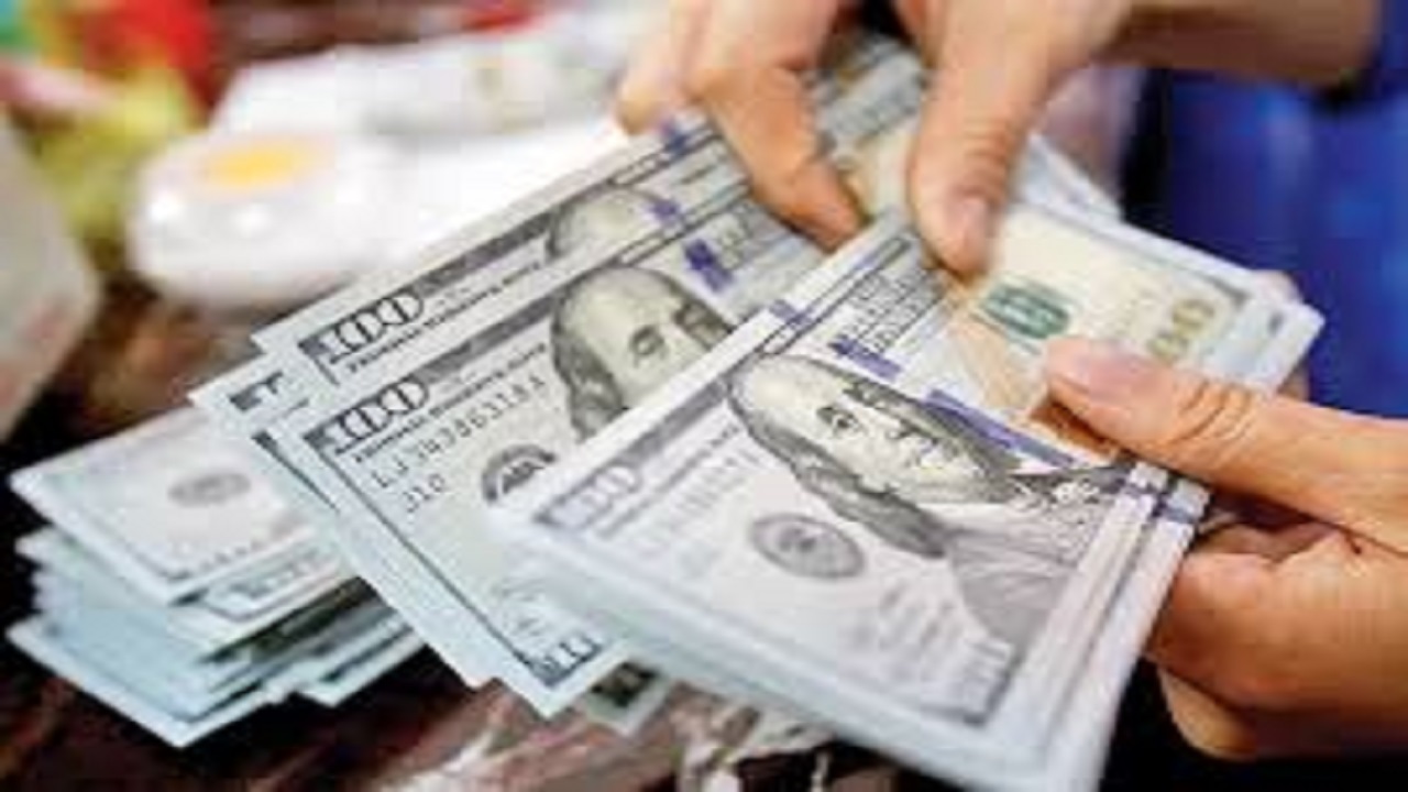 ثبات نسبی نرخ ارز در بازار؛ دلار ۲۴ هزار و ۸۱۰ تومان است