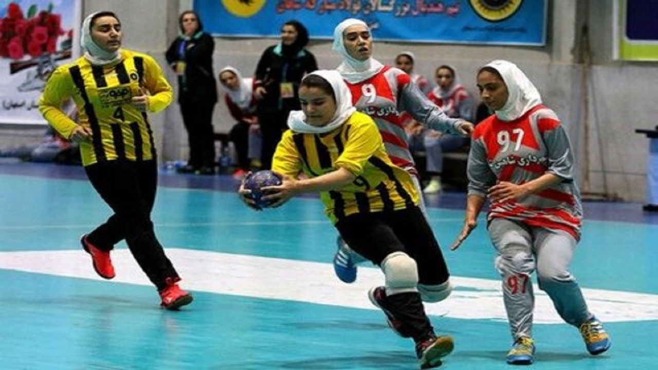 آغاز مسابقات هندبال جوانان دختر کشور در اصفهان
