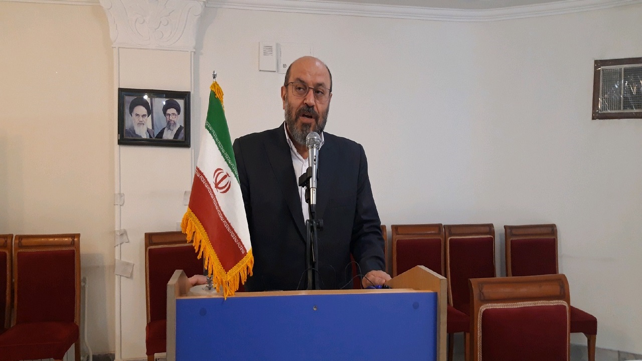 کمبودها و مشکلات کشور ناشی از ضعف برخی مسئولان است/بایدبرای مراحل سخت پیشرو آماده شویم