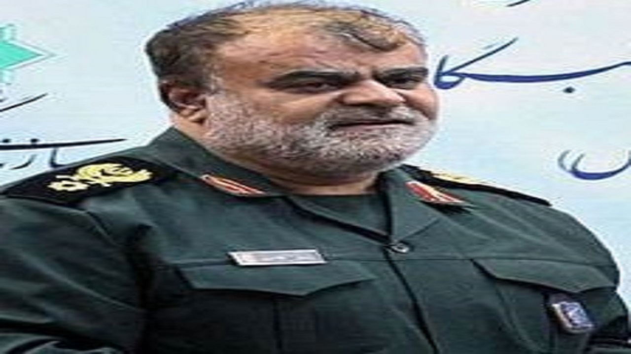 سپاه پاسداران در کنار دولت برای رفع مشکلات مردم تلاش می‌کند