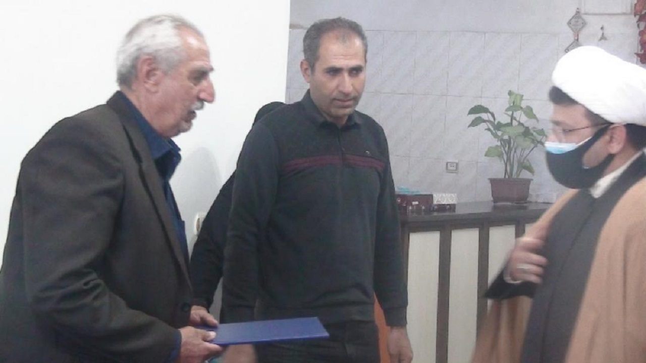 تکریم خانواده شهداء، یک توفیق الهی