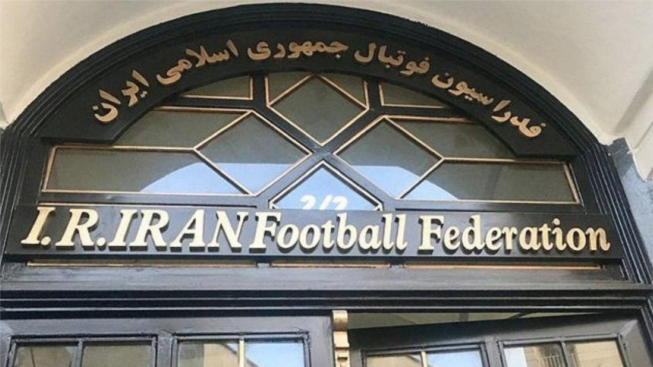 سرانجام بدهی‌ باشگاه‌ها و تعطیلی مسابقات فوتبال + فیلم