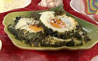 طرز تهیه خورش گزنه