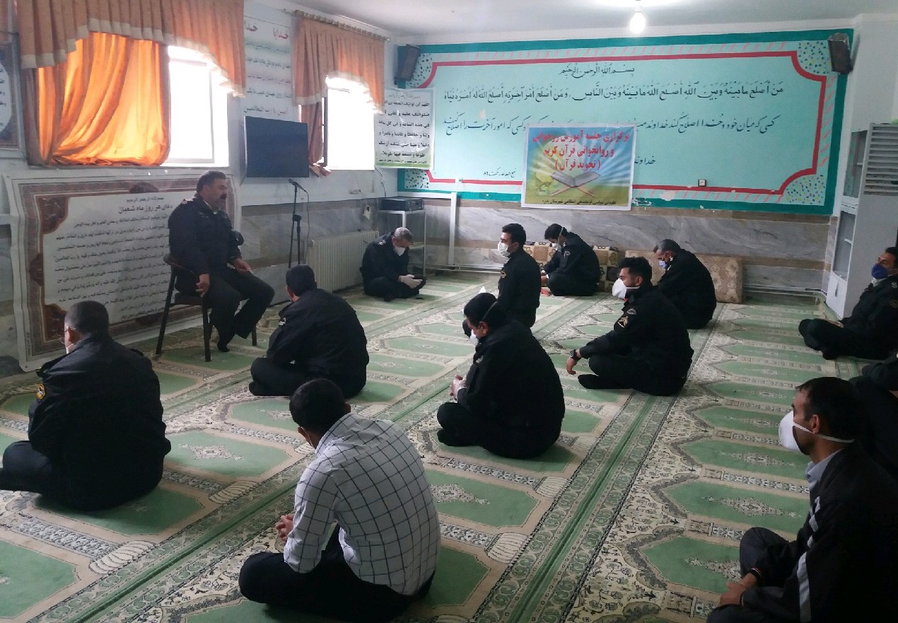 همکاری کارکنان انتظامی بدره با پویش همدلی